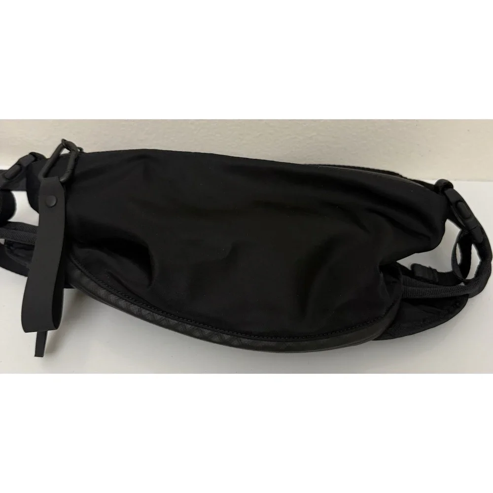 Lululemon All Hours Belt Bag Fanny Pack Mesh Expandable‎ Crossbody Sling Pack